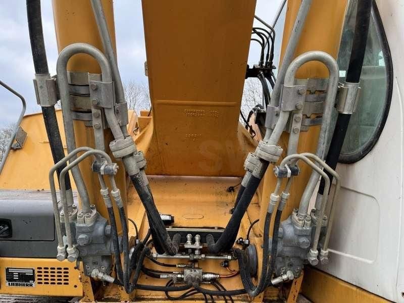 2011 Liebherr R944C LC LITRONIC Crawler Excavator