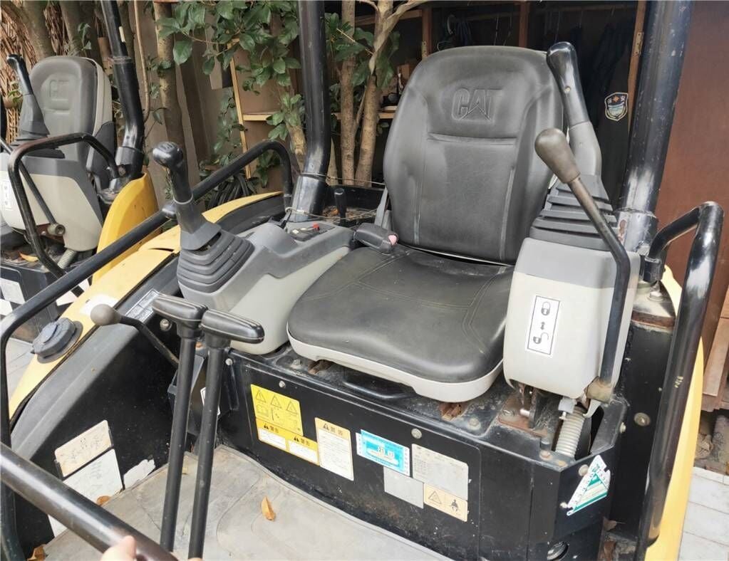 2018 Caterpillar 302C Mini Excavator