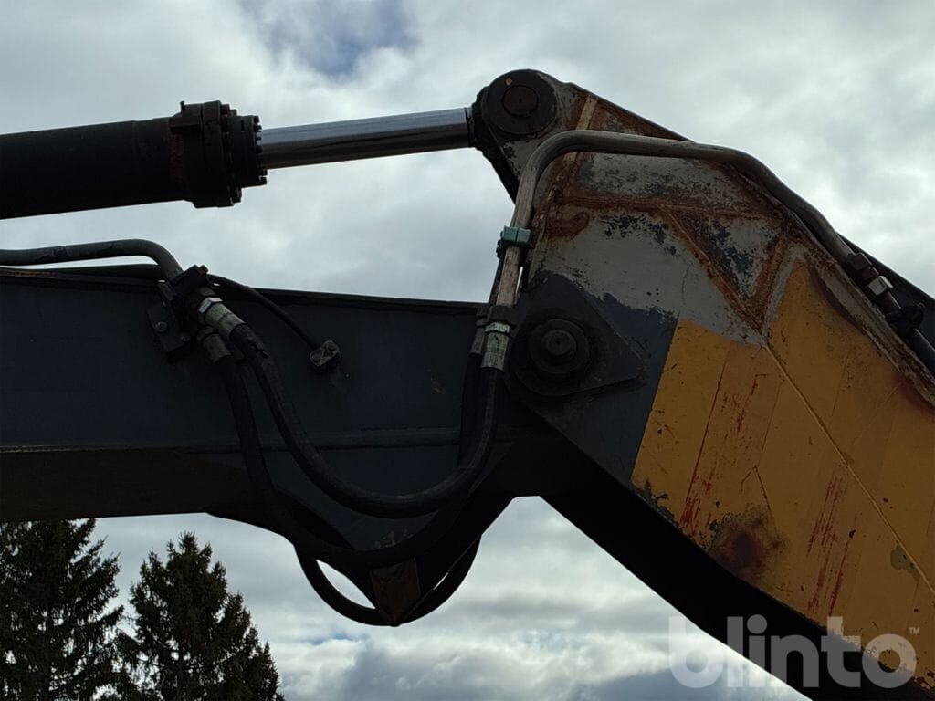 Lännen T21 Crawler Excavator