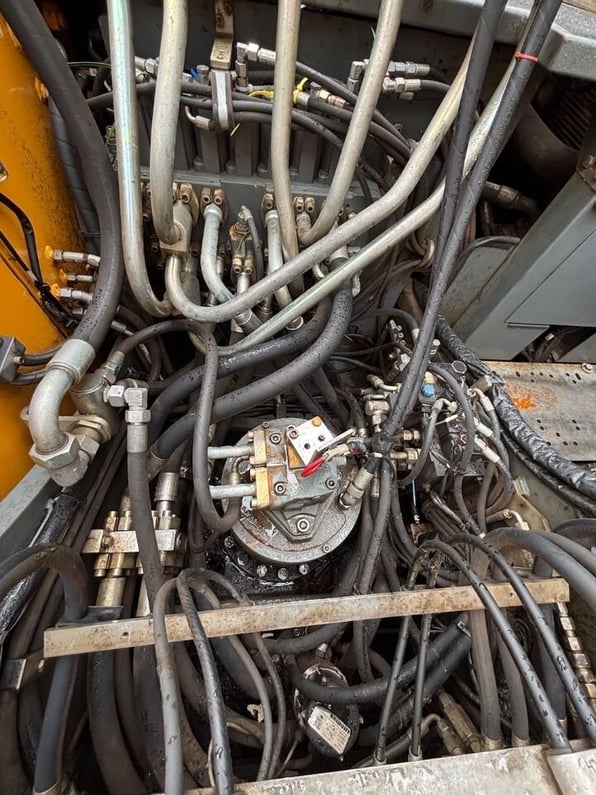 2015 Liebherr LH40 Material Handler