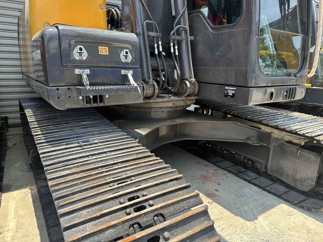 2023 Volvo EC140 Crawler Excavator