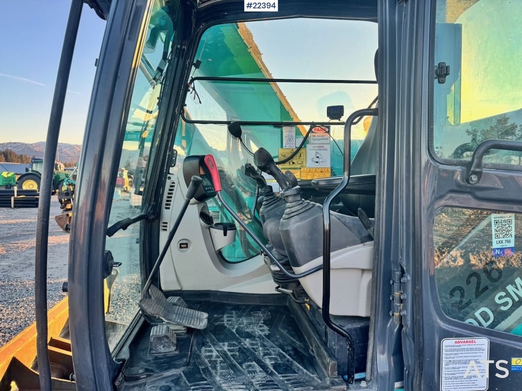 2016 Kobelco SK75SR-3E Crawler Excavator
