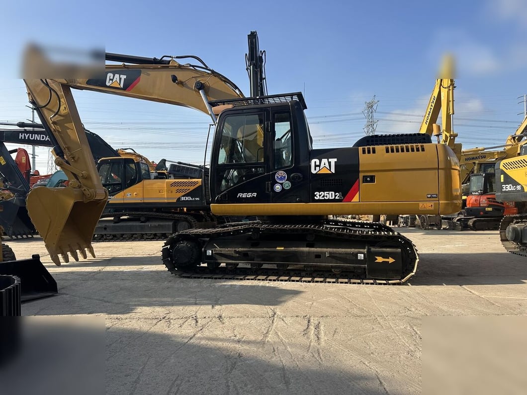 2024 Caterpillar 325D Crawler Excavator