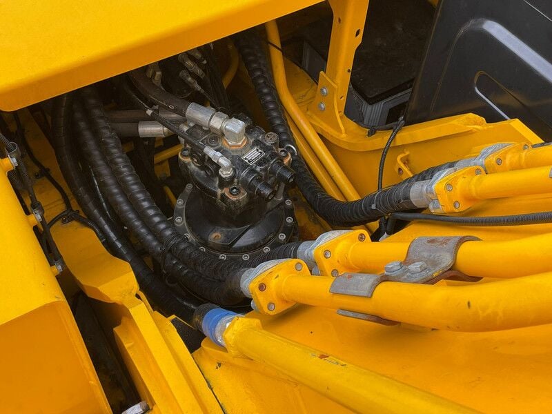 2025 JCB 205 Crawler Excavator