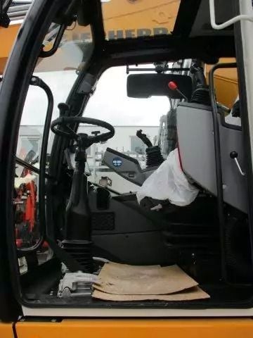 2023 Liebherr A914 LITRONIC G6.0-D Wheel Excavator