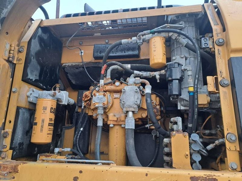 2009 Caterpillar M325D LMH Material Handler