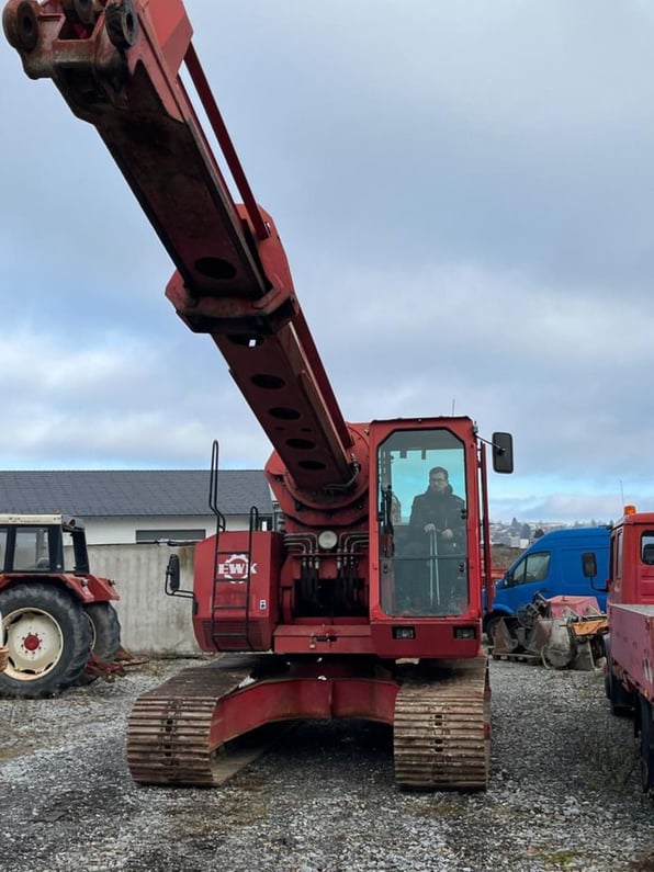 1999 EWK TR 2212 Crawler Excavator