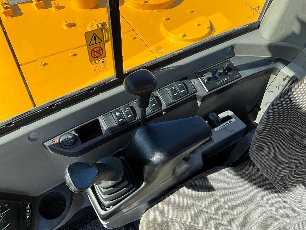 2011 Volvo EC60C Mini Excavator
