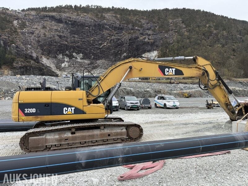 2011 Caterpillar 320DL Crawler Excavator