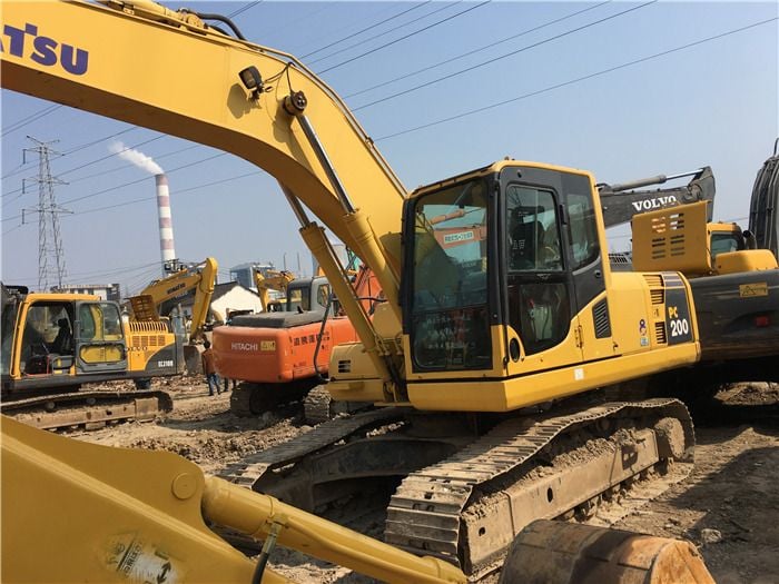 2019 Komatsu PC200-8 Crawler Excavator