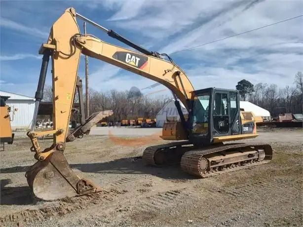 2022 Caterpillar 320D2 Crawler Excavator