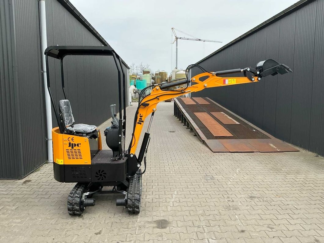 JPC HT-12 Mini Excavator