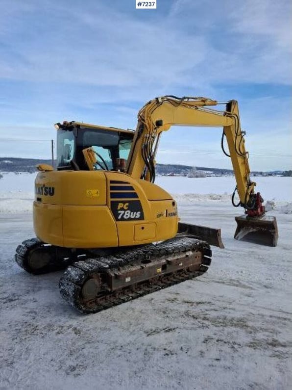 2016 Komatsu PC78US Crawler Excavator