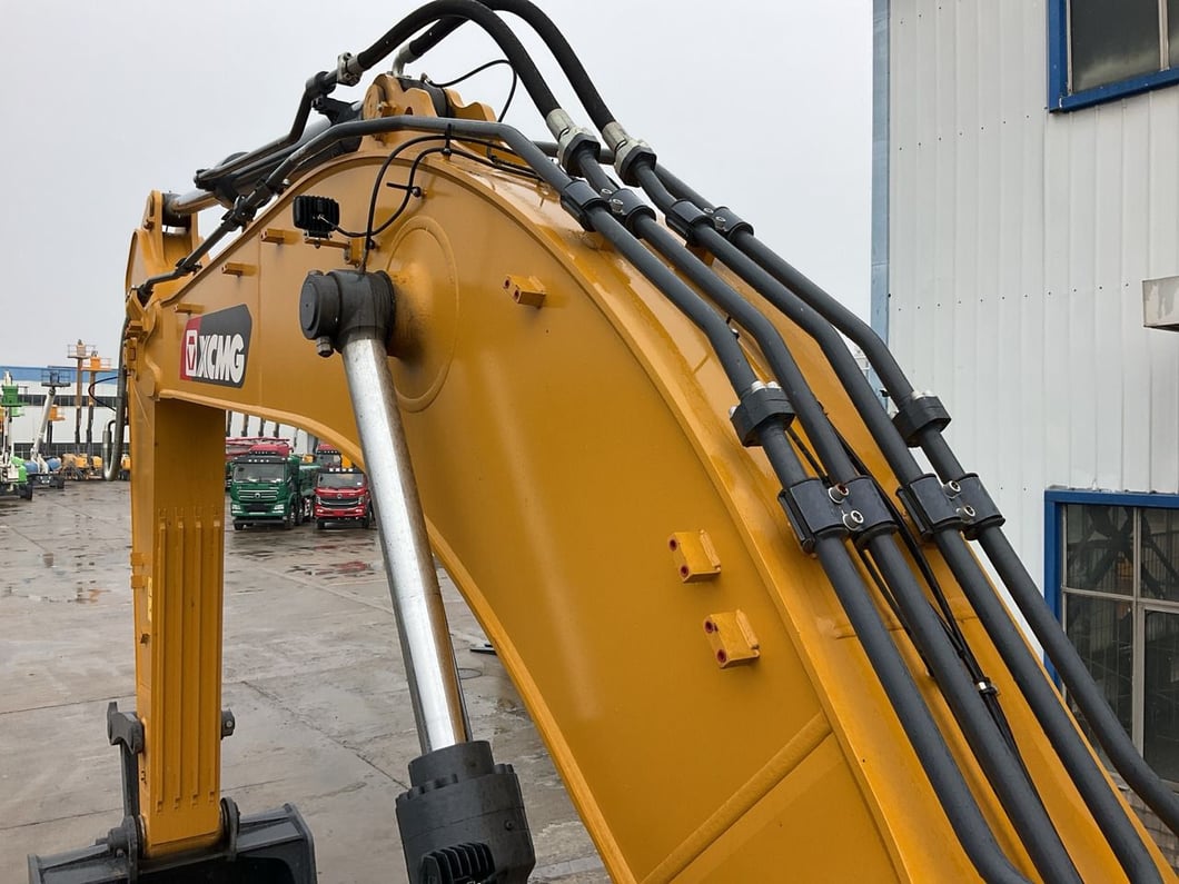 2025 XCMG XE450GK Crawler Excavator