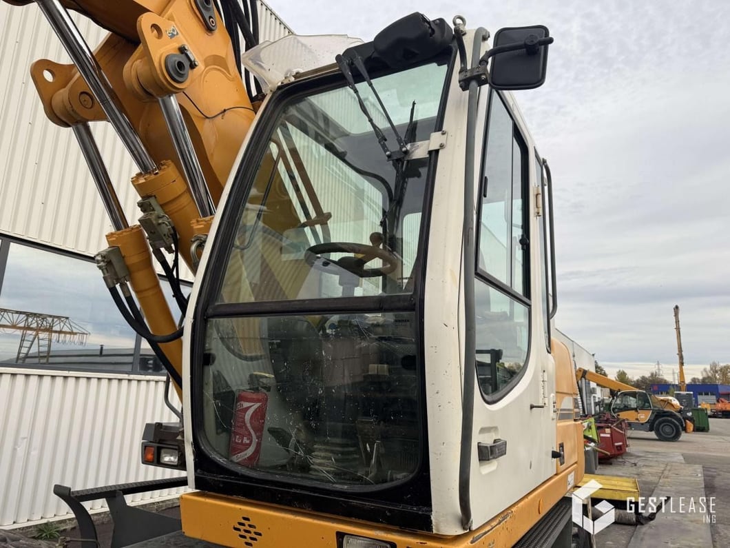 2004 Liebherr A312 Wheel Excavator