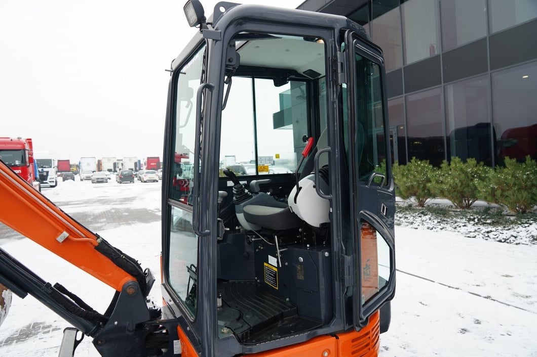 2022 Hitachi ZX26U-6 Mini Excavator