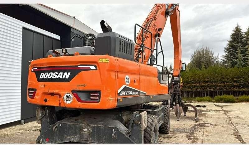 2022 Doosan DX250WMH-7 Wheel Excavator