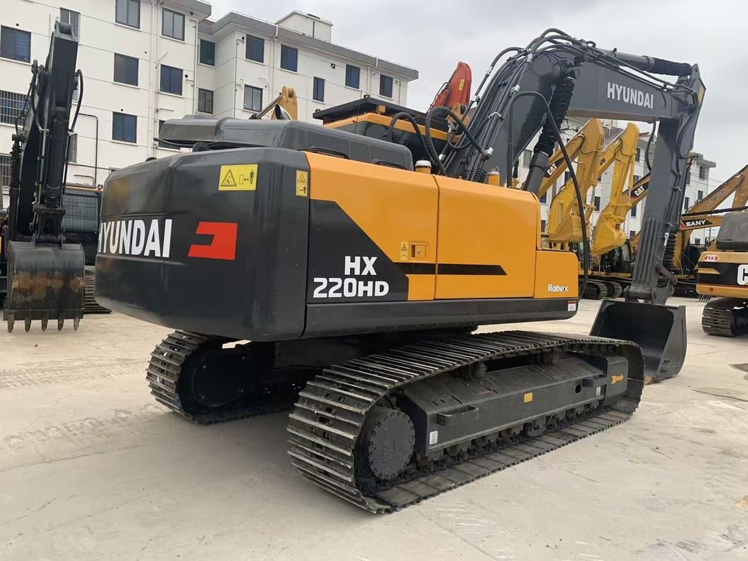 2024 Hyundai R220LC-9S Crawler Excavator