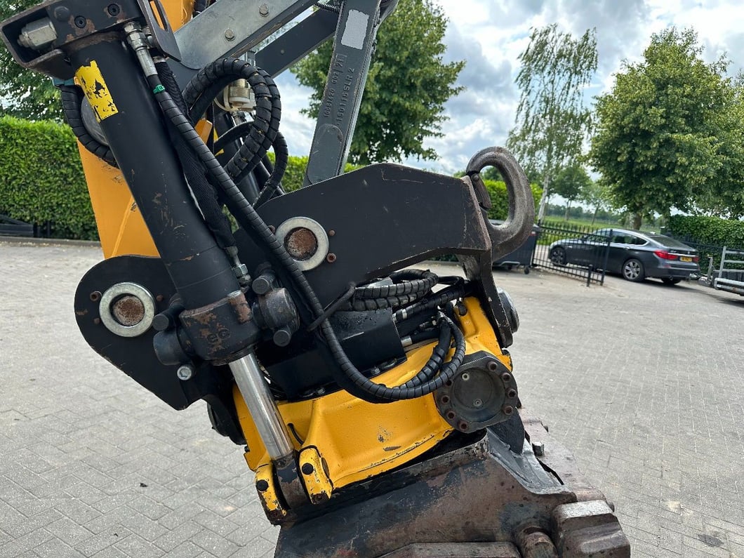 2015 Liebherr A914 Wheel Excavator