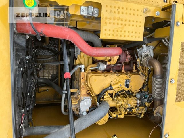 2020 Caterpillar 320-07D Crawler Excavator