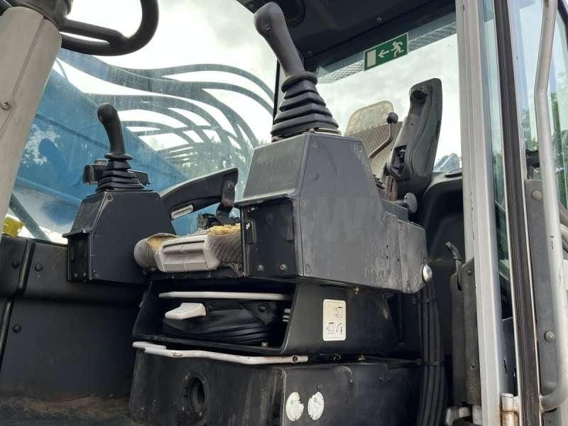 2011 Fuchs MHL335 Material Handler