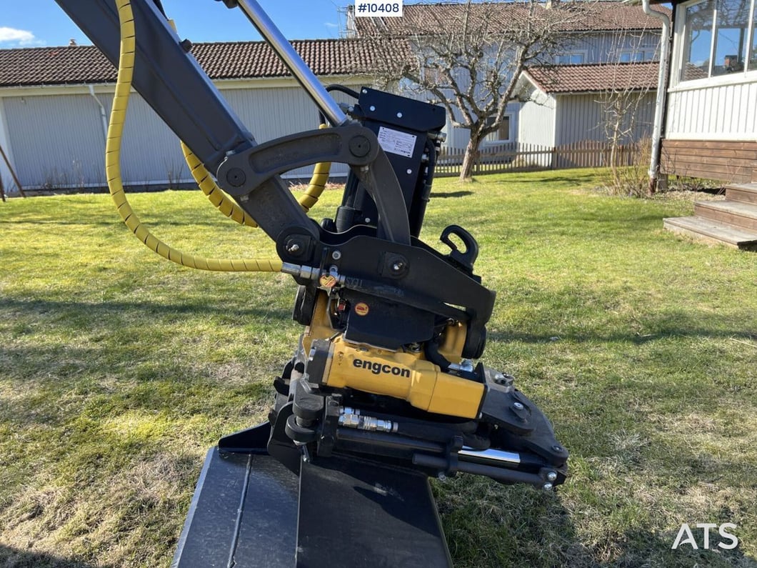 2025 Volvo ECR25D Mini Excavator