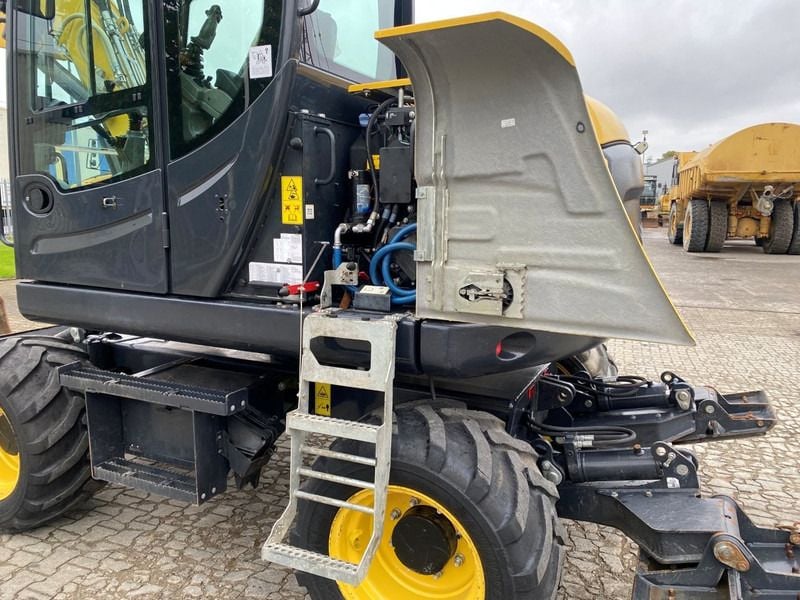 2021 Yanmar B95W Wheel Excavator