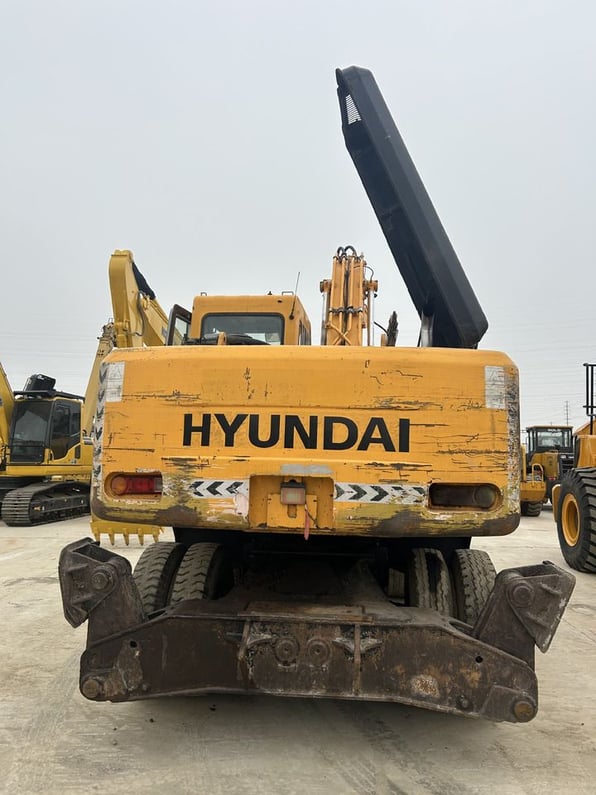 2021 Hyundai R210W-7 Wheel Excavator