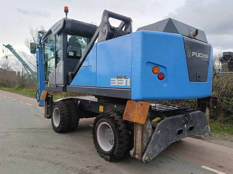 2019 Fuchs MHL331 Material Handler