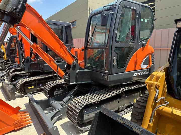 2022 Doosan DX55 Crawler Excavator