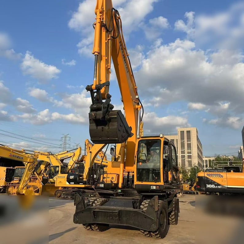 2021 Hyundai R210W-9 Wheel Excavator