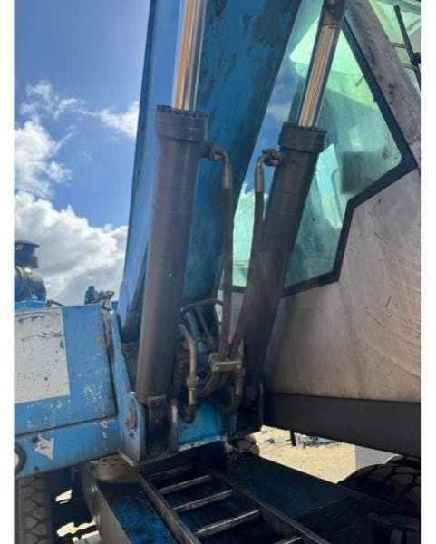 2010 Fuchs MHL320 Material Handler