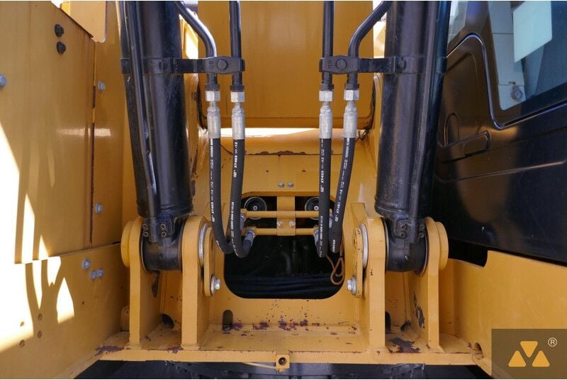 2015 Caterpillar 335FLCR Crawler Excavator