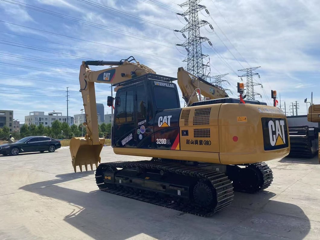 2022 Caterpillar 320D2 Crawler Excavator
