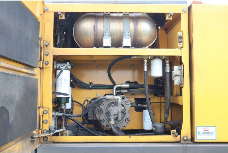 Volvo EC300EL | EC 300 EL | Quick Coupler | Bucket (2016)