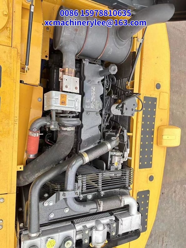 2023 Komatsu PC210 Crawler Excavator