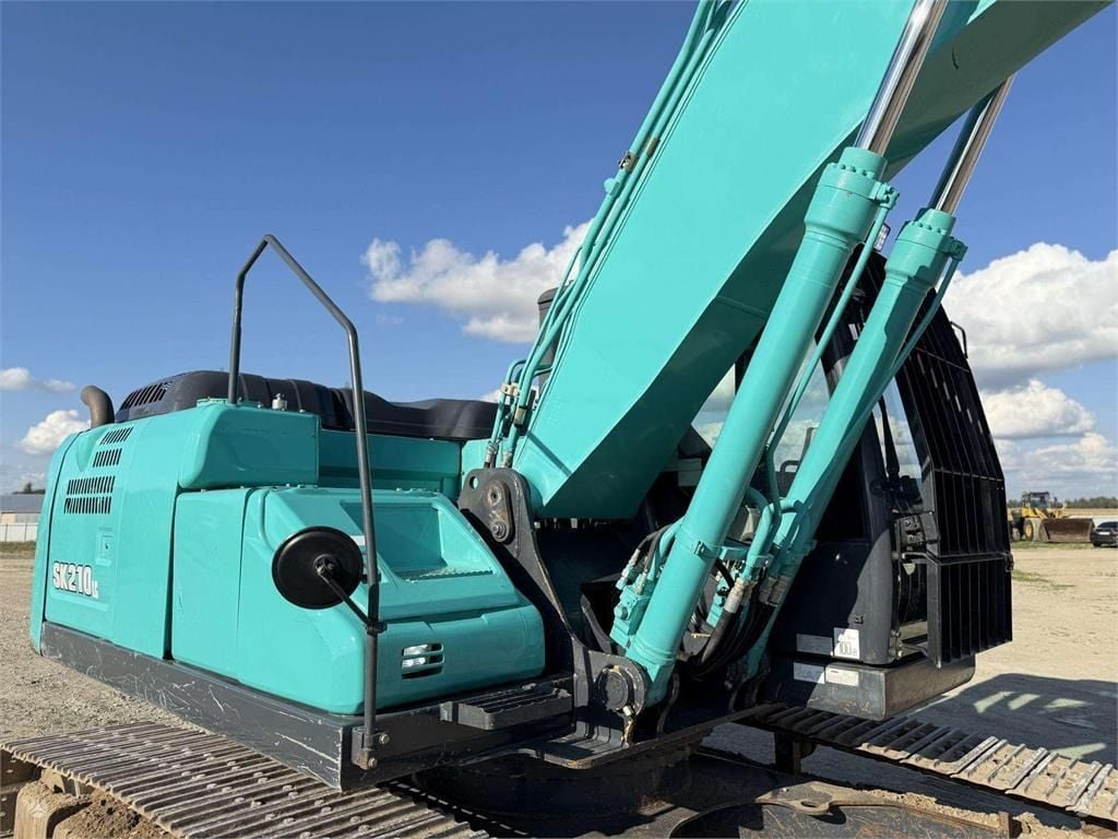 2015 Kobelco SK210LC-10 Crawler Excavator