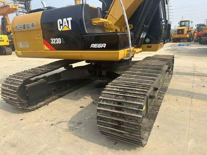 2020 Caterpillar 323DL Crawler Excavator