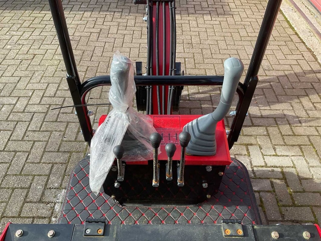 Vicsec VC13 Mini Excavator