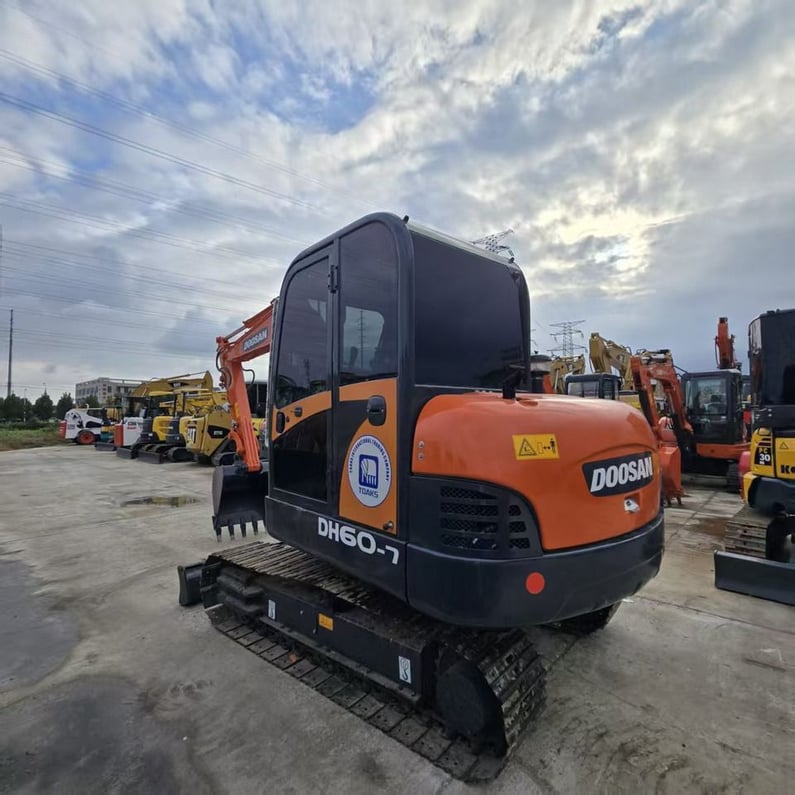 2020 Doosan DH60 Mini Excavator