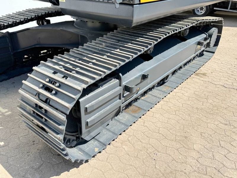 2025 Hyundai R210 Crawler Excavator