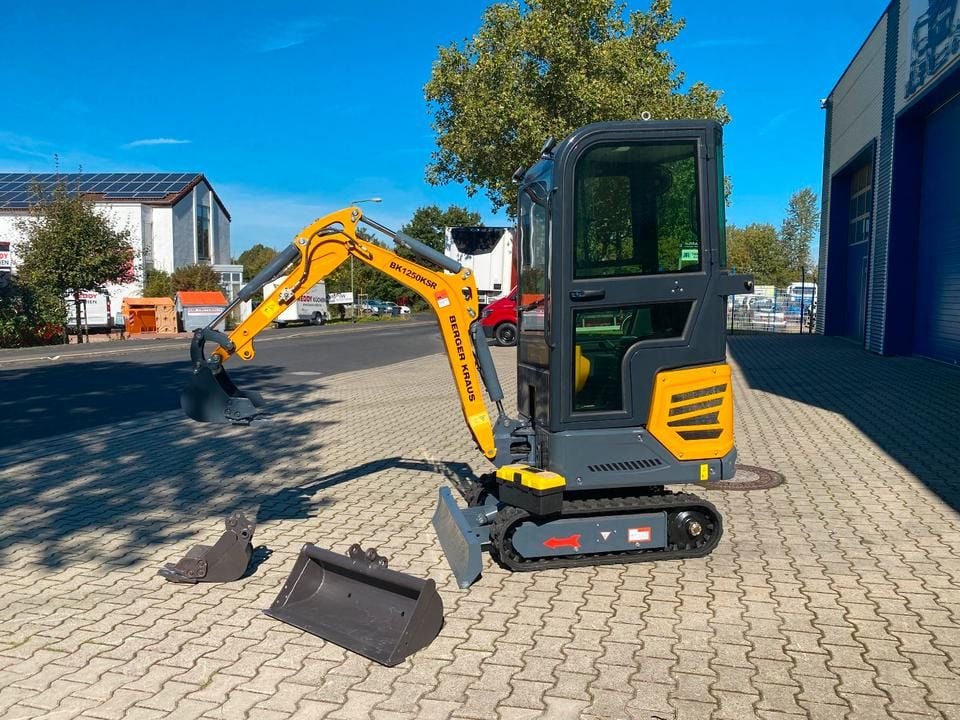 Kubota BK1250KSR Mini Excavator