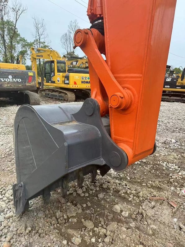 2023 Hitachi 240-3 Crawler Excavator