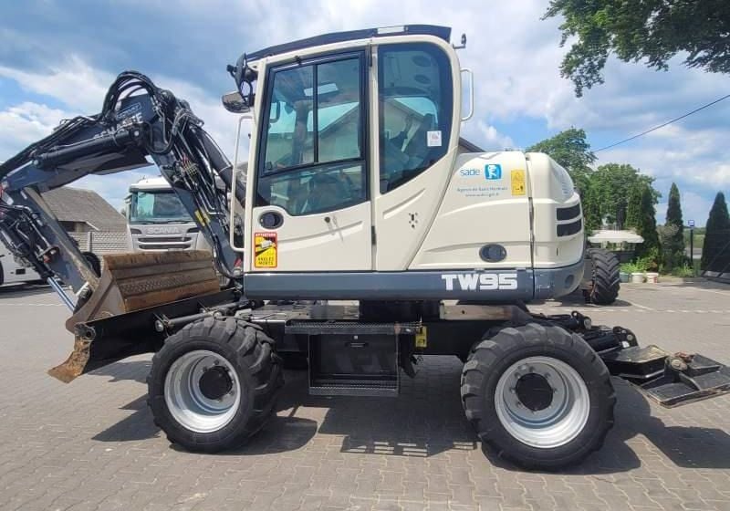 2017 Schaeff TW95 Wheel Excavator