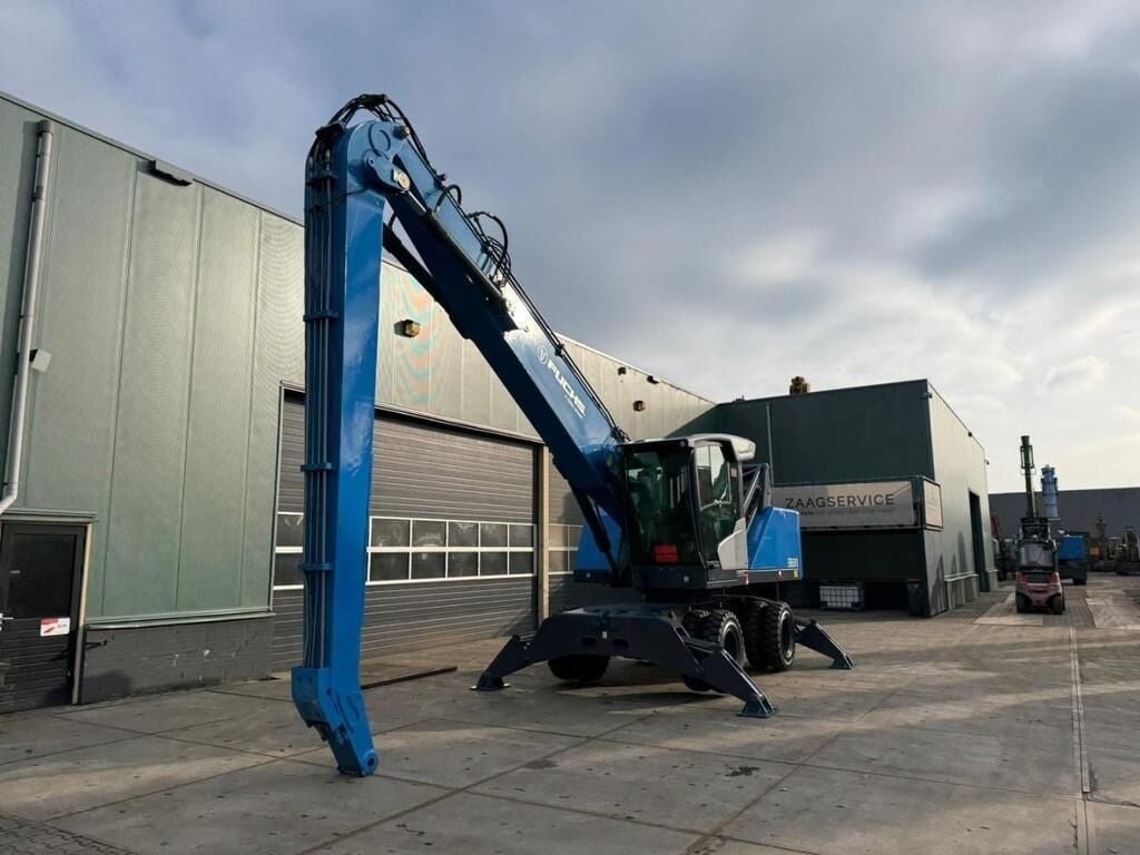2018 Fuchs MHL331F Material Handler