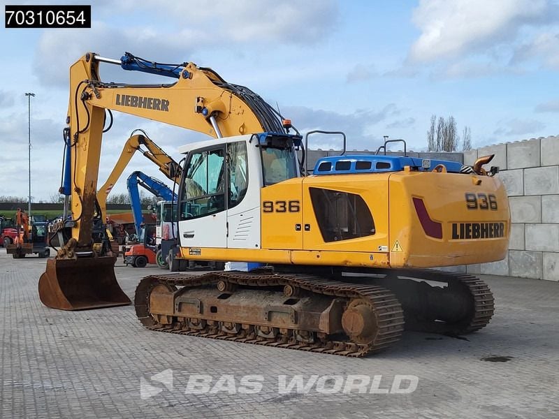 2016 Liebherr R936LC Crawler Excavator