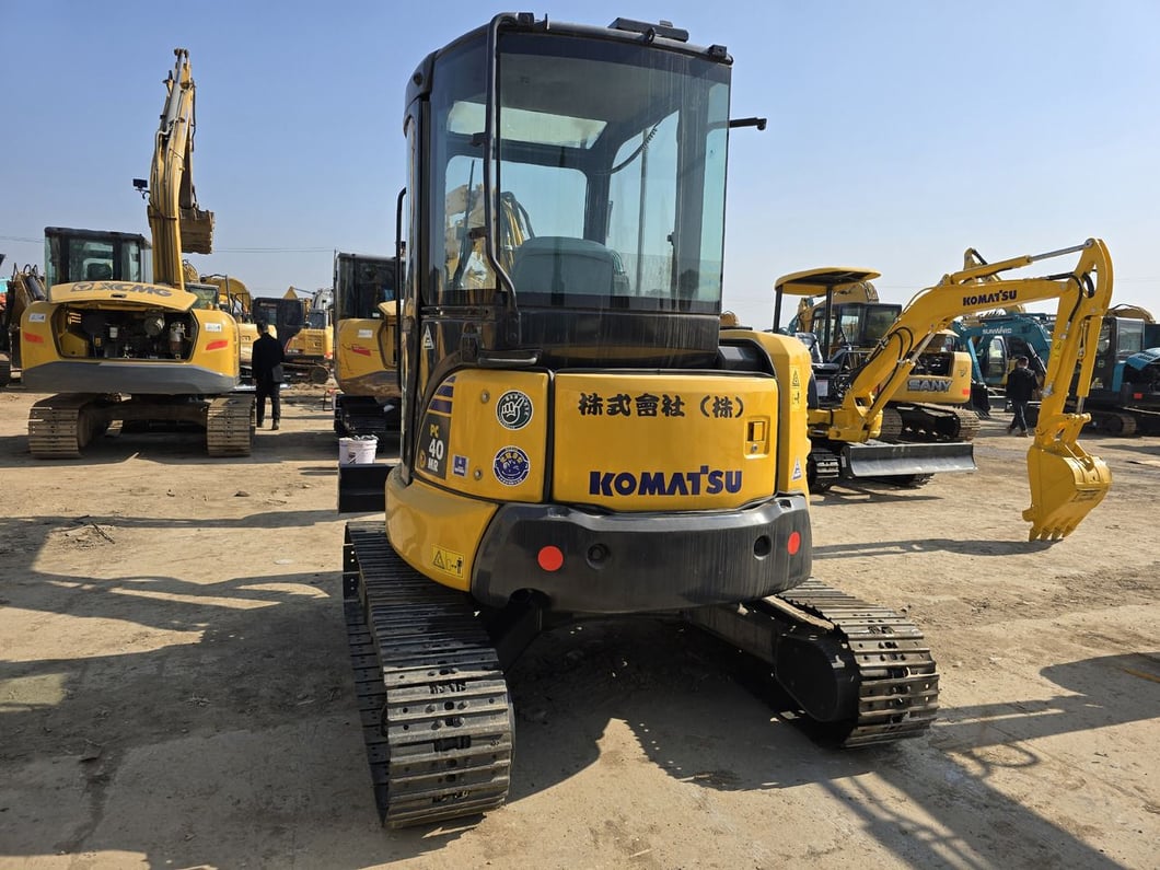 2024 Komatsu PC40 Mini Excavator