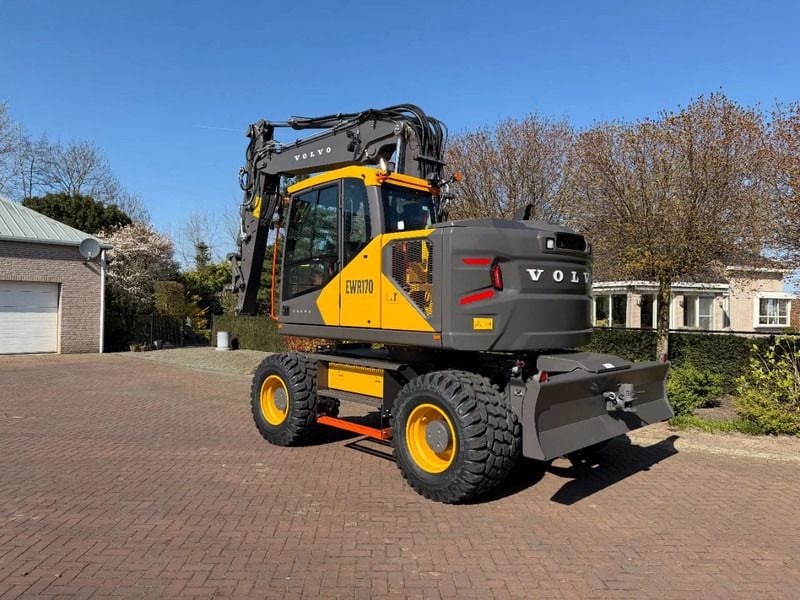 2026 Volvo EWR170E GPE Wheel Excavator