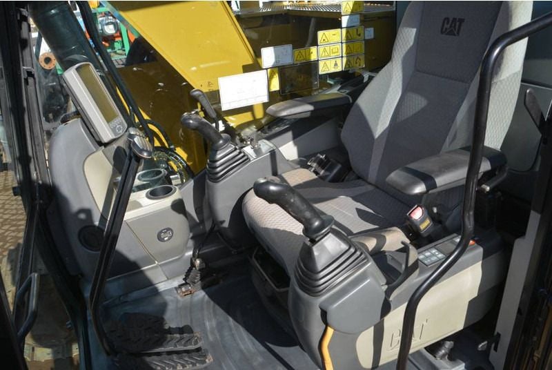 2016 Caterpillar 311FLRR Crawler Excavator