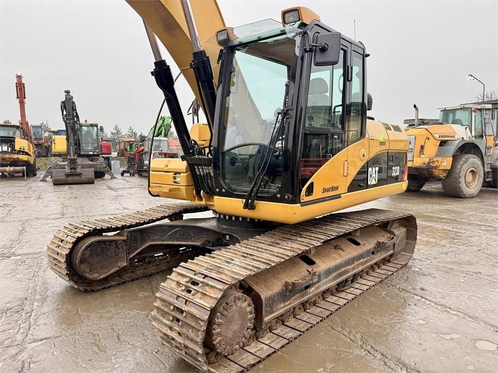 2007 Caterpillar 323DL Crawler Excavator